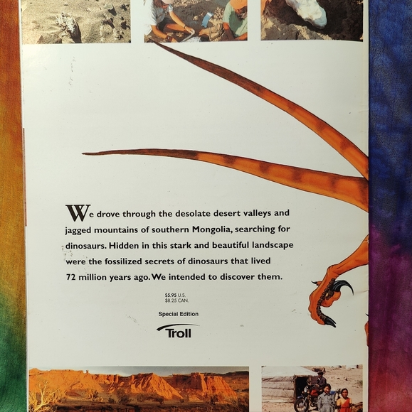 🍄SEARCHING FOR VELOCIRAPTOR Book - Picture 2 of 6